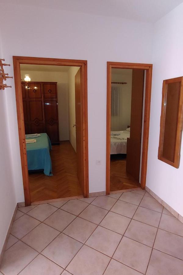 Apartments With A Parking Space Rabac, Labin - 19058 Esterno foto